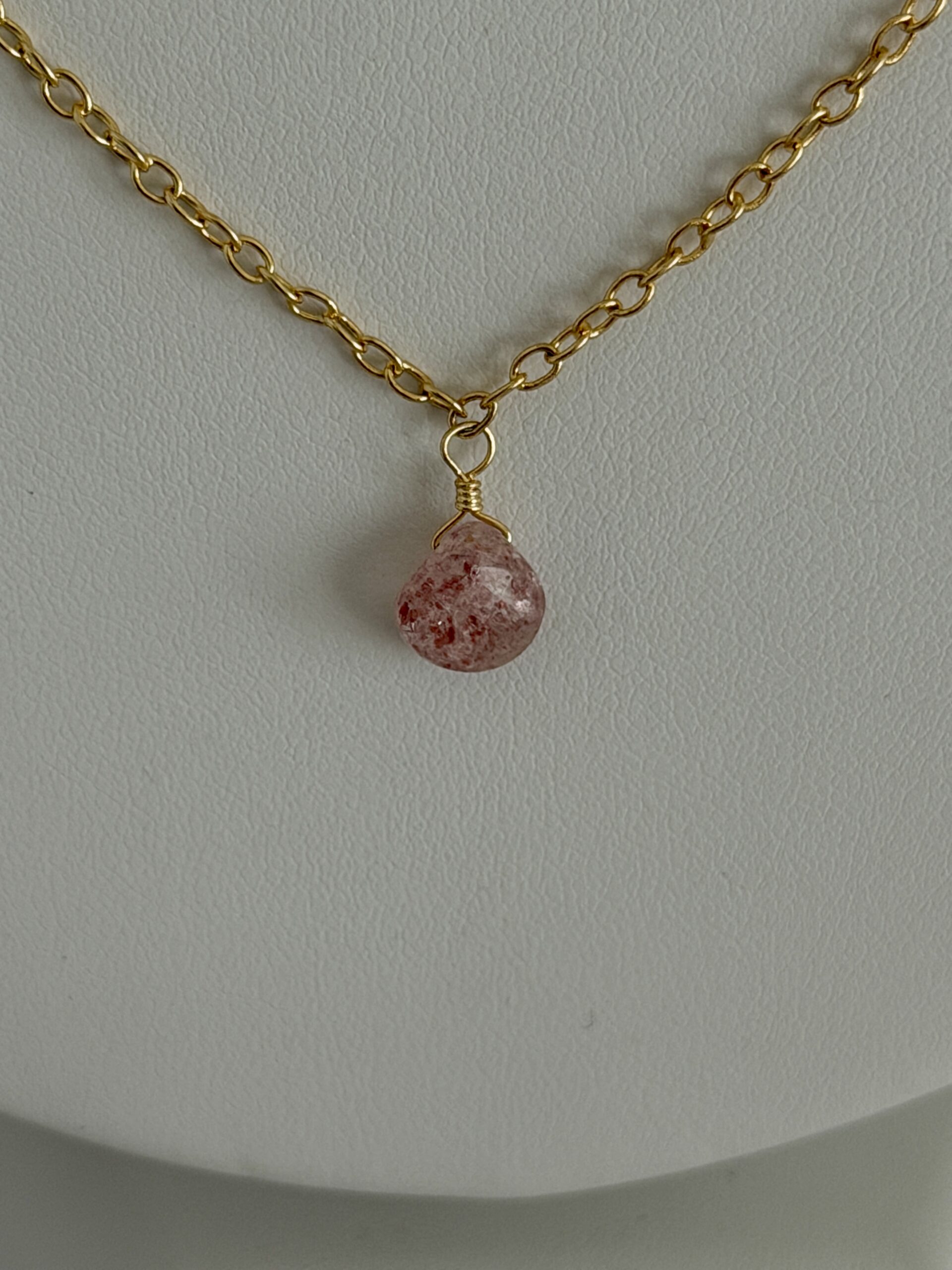 Pink Gemstone Necklace - Image 4