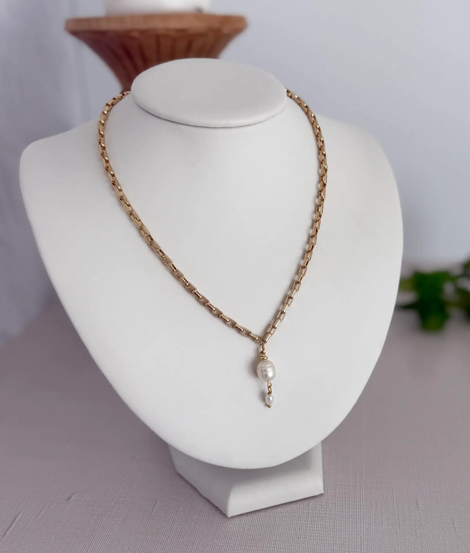 Pearl Pendant Necklace - Image 2