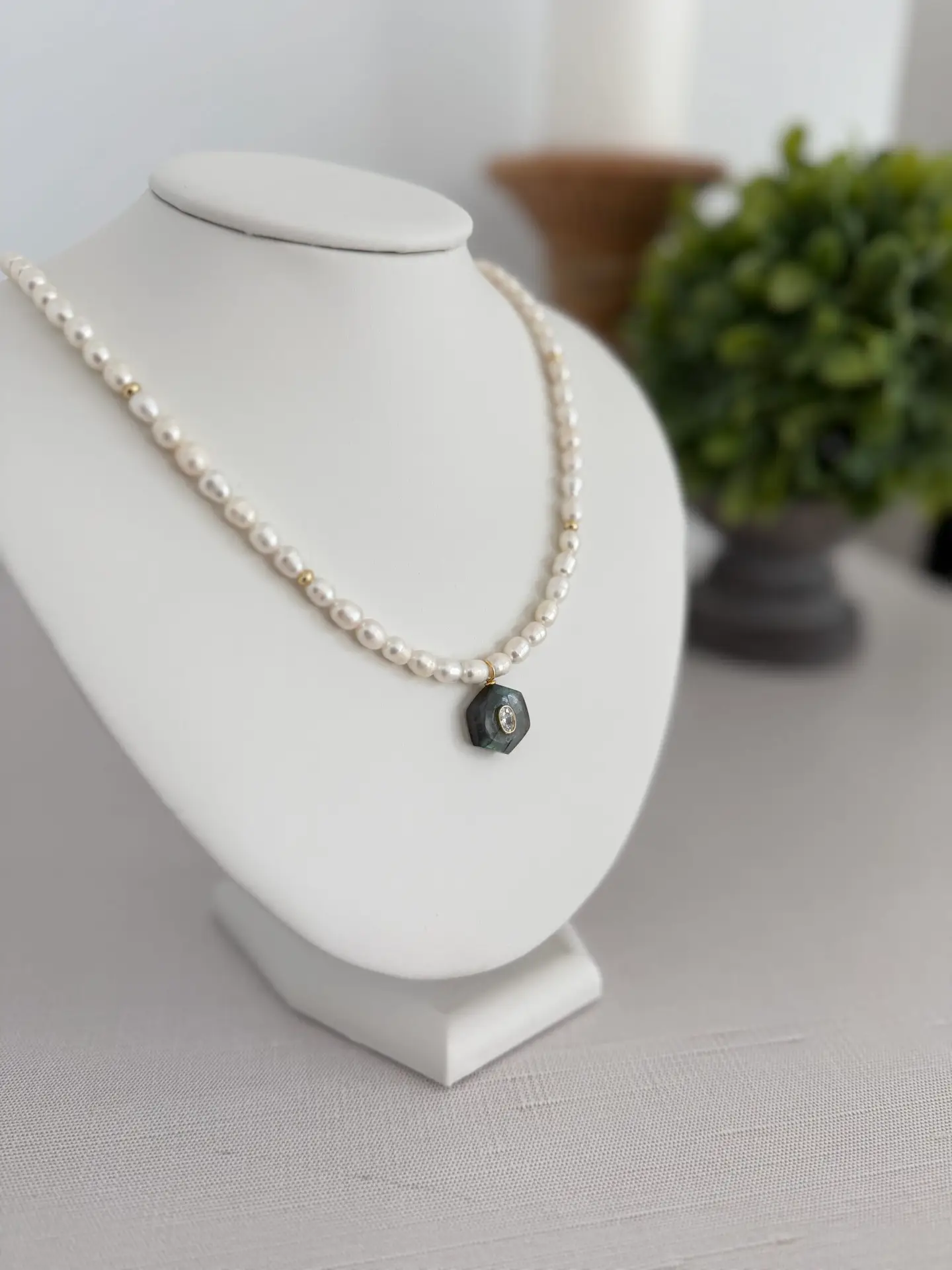 Pearl and Labradorite Necklace 16” - Image 2